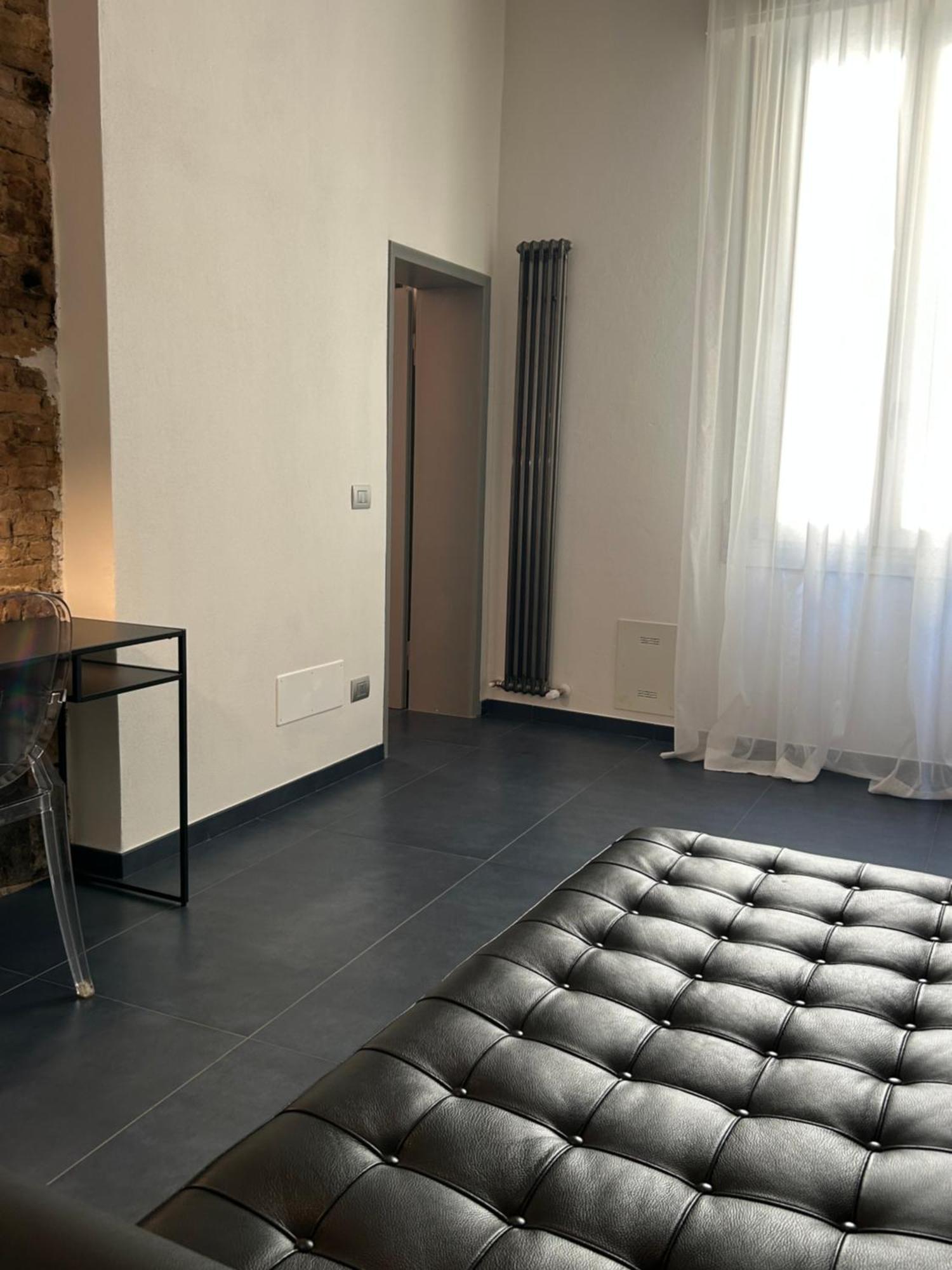 Domus Appartement Modena Buitenkant foto