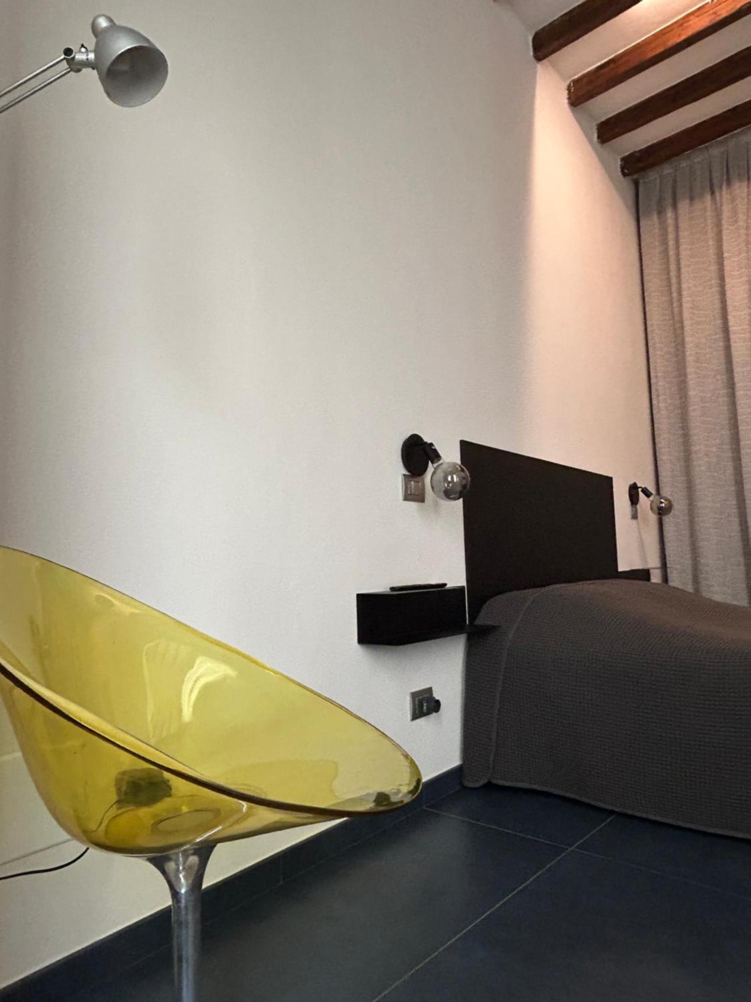Domus Appartement Modena Buitenkant foto